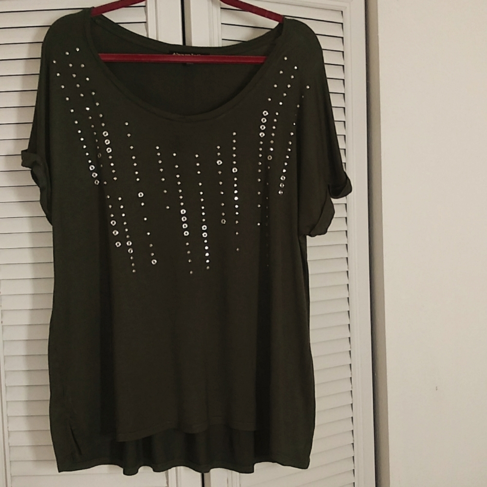 2X Olive Green women's decorative top.